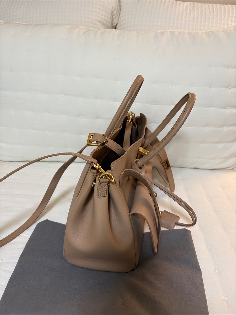 Balenciaga Bel Air Small in Natural Smooth Calf color Latte - Picture 7 of 11